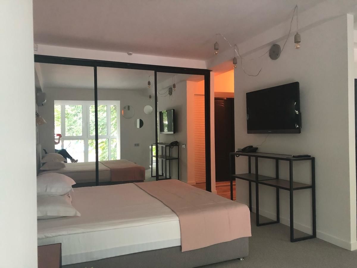 Апартаменты Apartment on Hoholivska 1-3 Киев-12